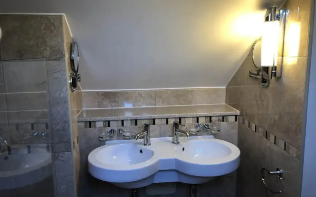 Little Downham Anchor