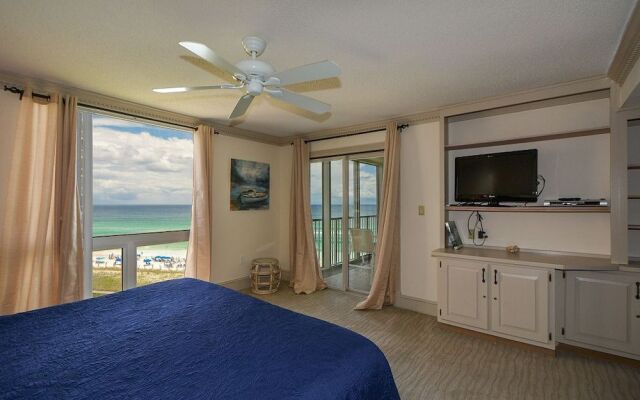 Shoreline 2072 Condo by RedAwning