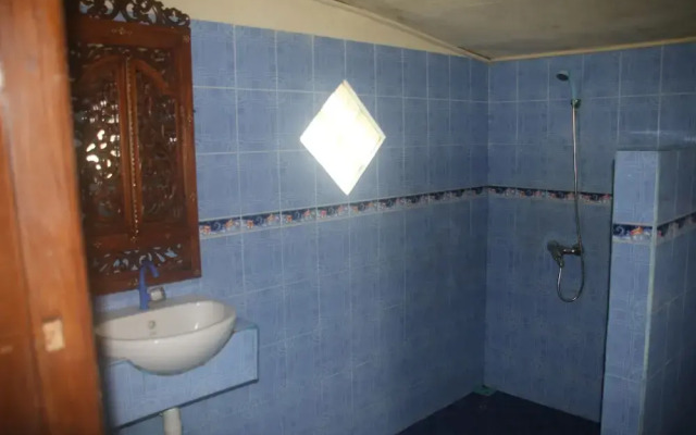 Pelangi Cottage and Bar