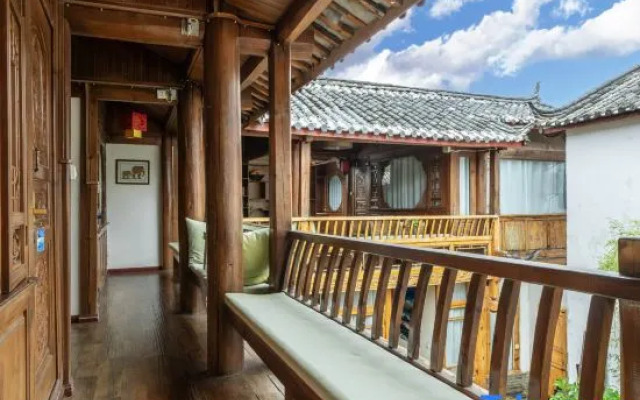 Jing Hua Yuan Inn (Lijiang Ancient Town)