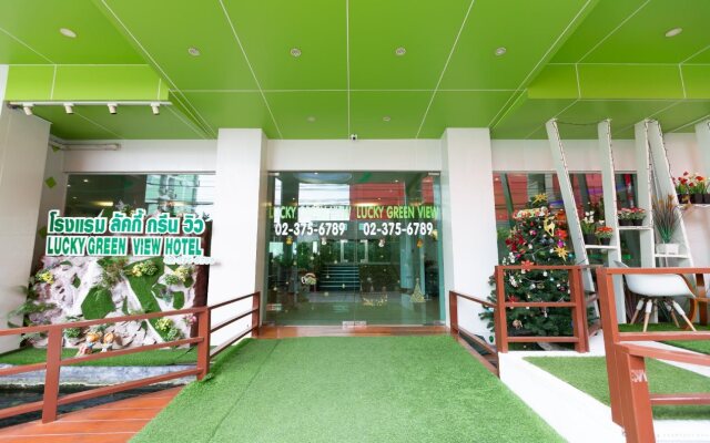 Lucky Green View