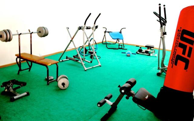 LucyTour Hotel Resort