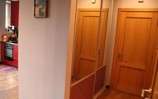 2 room apartment with bath
