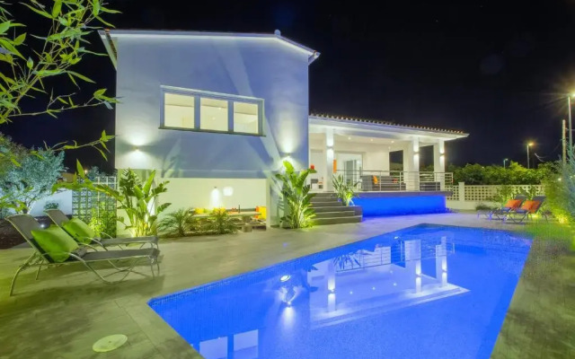 Villa Carmanso 34 - 10221