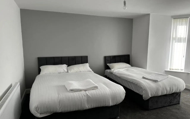 OYO Cheetham Hill Guest House