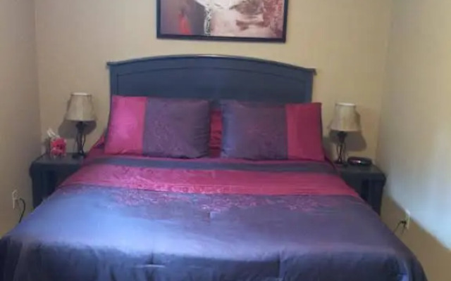 Pyramid Guest House