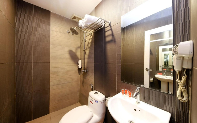 OYO 90894 Hotel Smc I-city