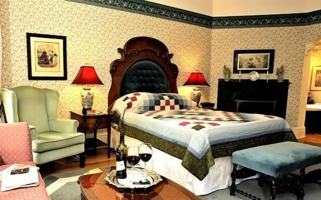 The Elmwood Heritage Inn