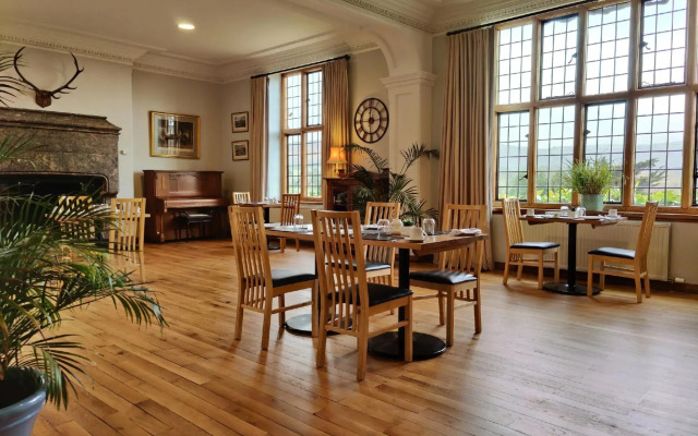 Bossington Hall