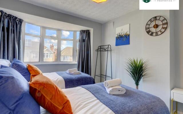Ashington Home Coventry By Passionfruit Properties