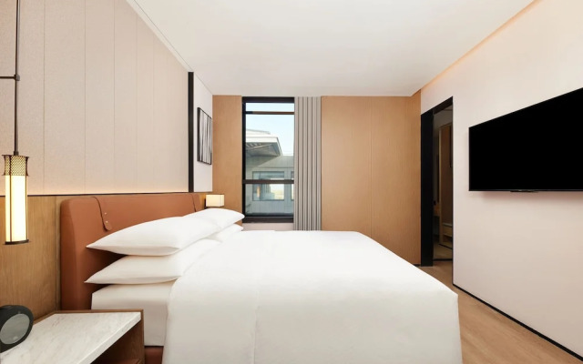 Four Points by Sheraton Dunhuang