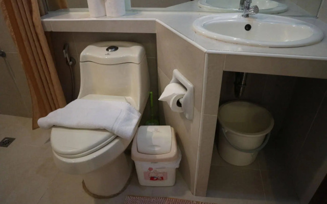 Nigi Nigi Too Beach Resort