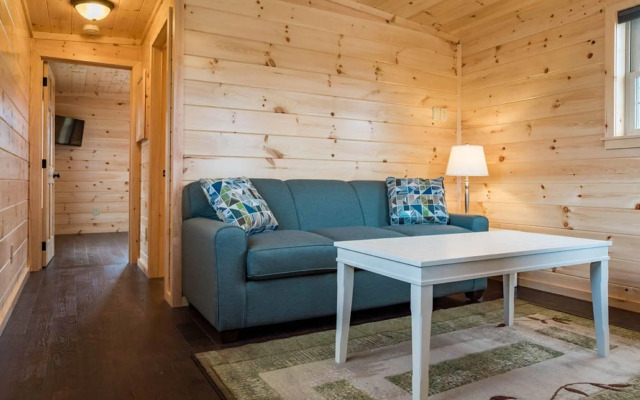 Single Island Shores