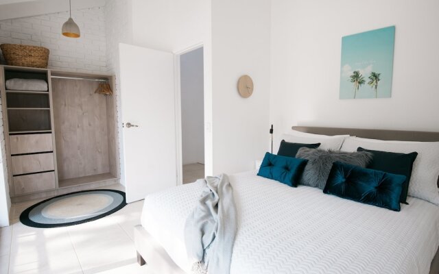 Unit 4 Weyba Lodge Noosa