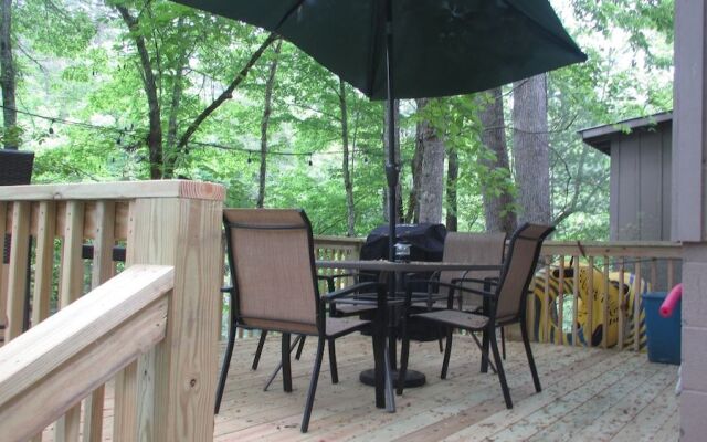 Lake Santeetlah Log Cabin