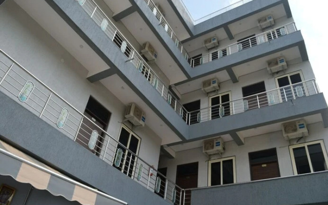 Vyanjan Hotel And Restaurant