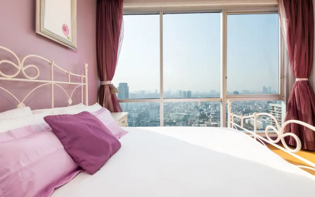 Serviced 1 Bed Panoramic Skyvillas
