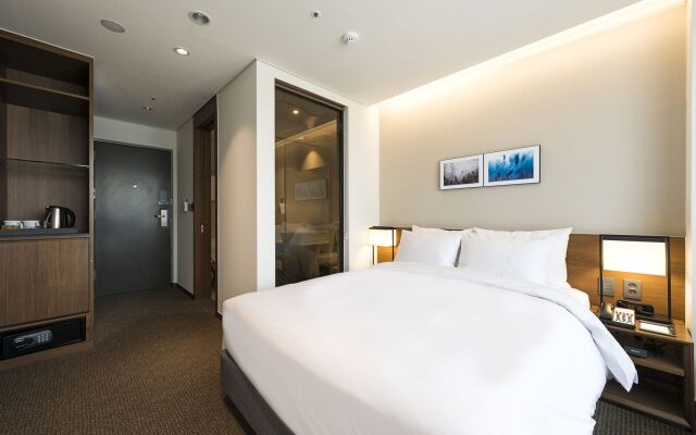 Ramada Encore by Wyndham Haeundae