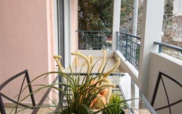 Dimitris Home