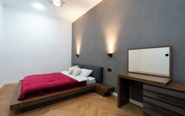 Chic & Modern 4BR Home in Old Tbilisi
