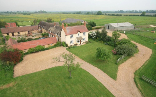 Lowerfield Farm