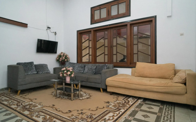 Urbanview Hotel Griya Surya Malang by RedDoorz