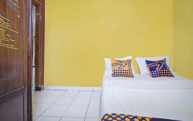 OYO Homes 90914 Eco Tourism Desa Cipada Bukit Senyum Homestay Syariah
