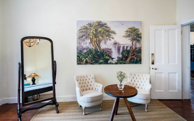 The Inn at Castle Hill