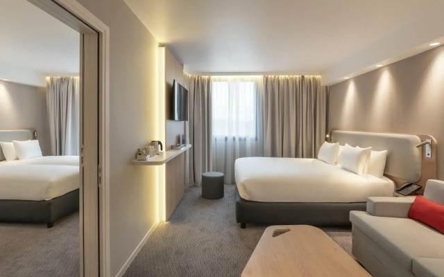 Holiday Inn Express Marne La Vallee Val D Europe by IHG