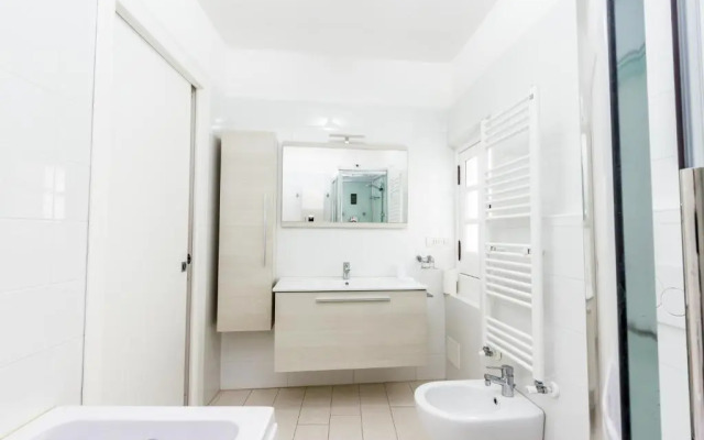 Elegant House Via Pia