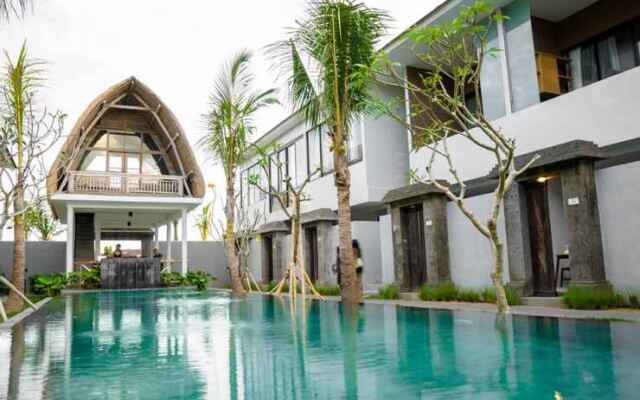 Sunrise Suite Seminyak