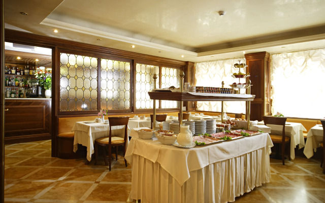 Kette Hotel