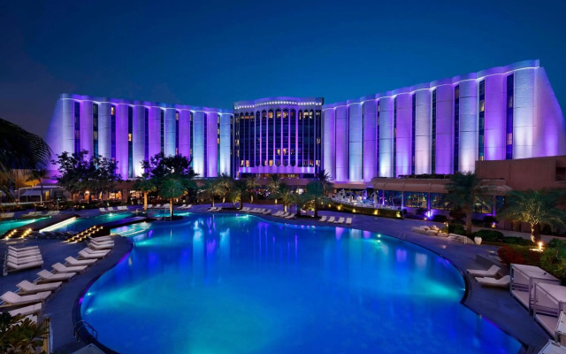 The Ritz-Carlton, Bahrain