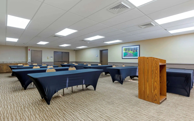 Comfort Suites Fredericksburg South