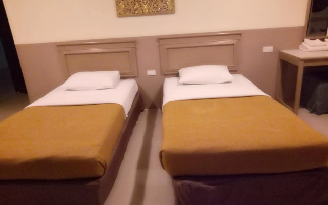Tongpoon Hotel