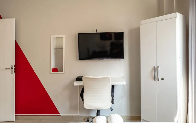 Studio 17Âº andar â€“ Excelente wifi + MetrÃ´ ao lado