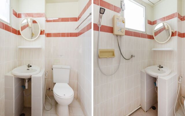 OYO 891 Wiangchomphu