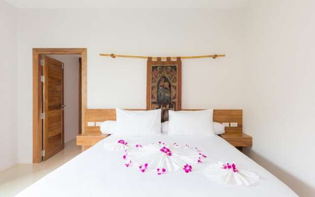 Blue Bird Villa