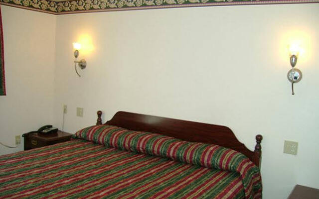 Passport Inn And Suites Chaplin