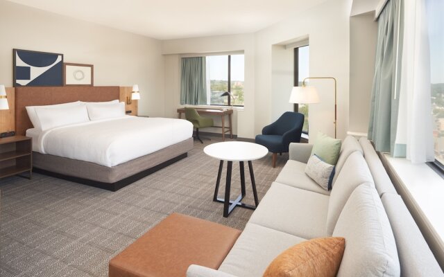 Staybridge Suites Wilmington Downtown