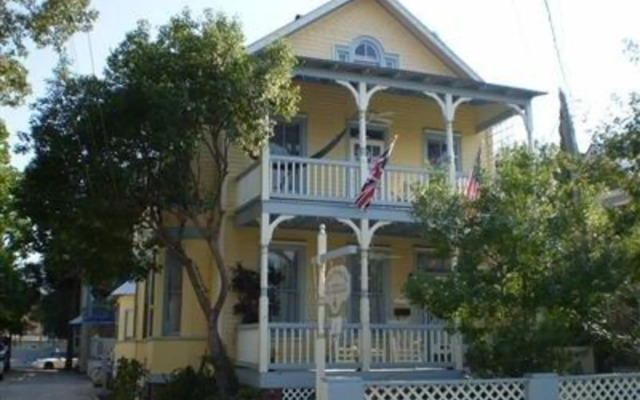 Penny Farthing Inn