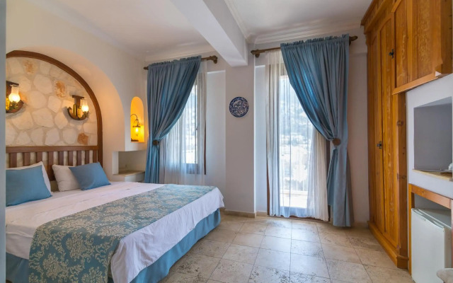 Kalkan Oasis Hotel - Adults Only