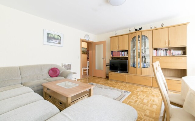 Private Apartment Ossietzkyring
