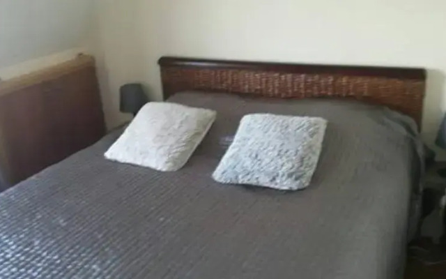 Thorigny Apartment