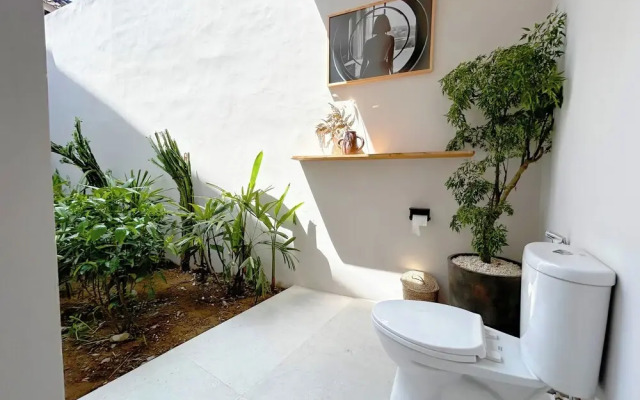 House of Yin