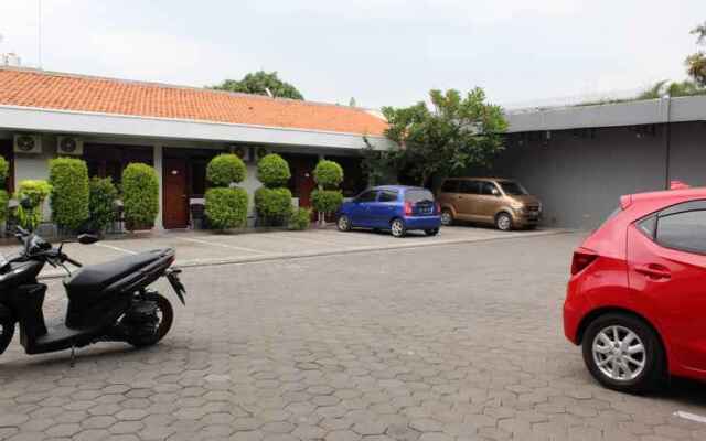 Ranez Inn
