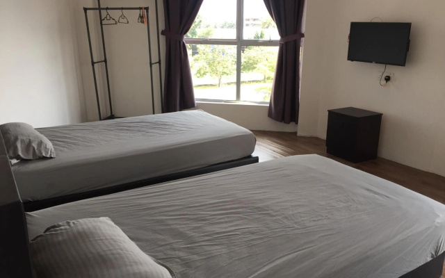 BENUTHOMESTAY – Guest Rooms – Pontian
