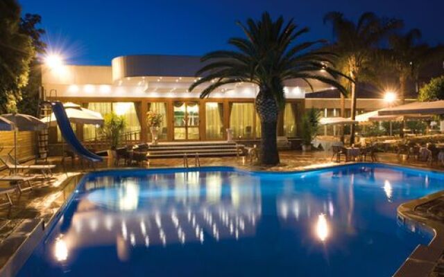 Hotel Taverna Dei Re
