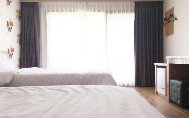 Momento Hotel