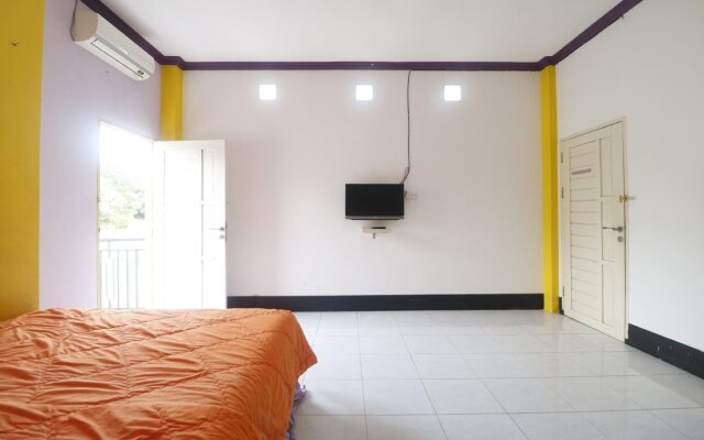 EMWEKA Guest House N Pavillion Balikpapan
